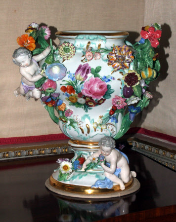 Pot pourri vase