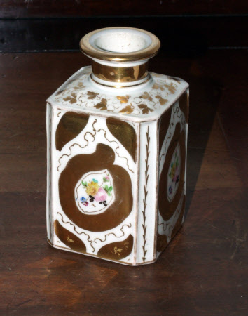 Scent bottle