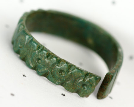 Finger ring