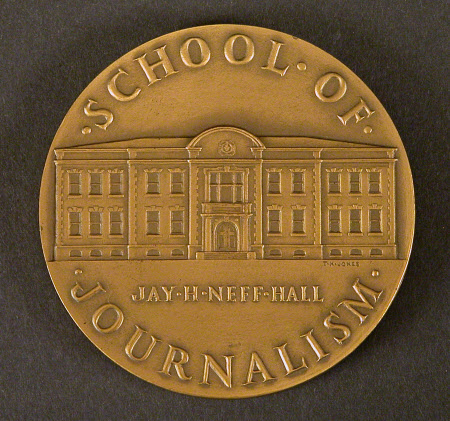 Presentation medal