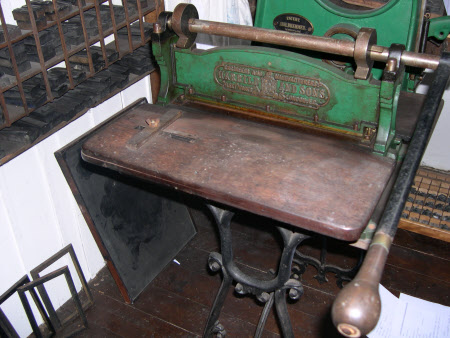 Guillotine