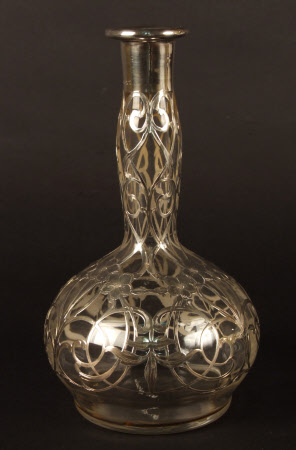 Liqueur decanter