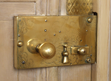 Door lock