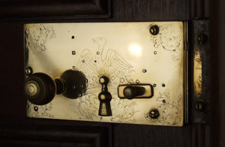 Door lock