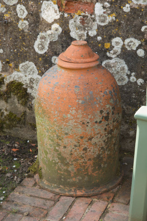 Plant pot