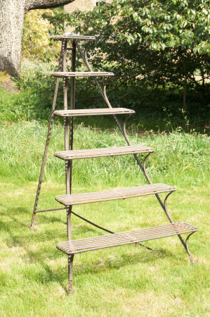 Jardiniere stand