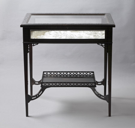 Display table