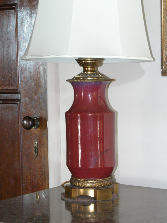 Table lamp