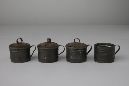 Doll's house mug