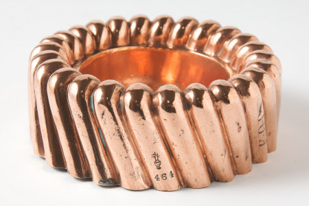 Ring mould