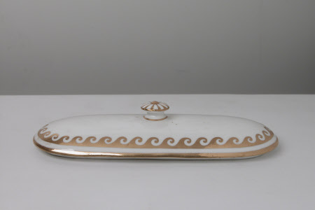 Toothbrush dish lid