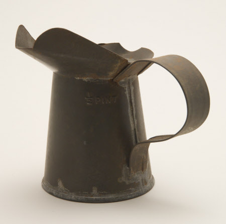 Oil jug