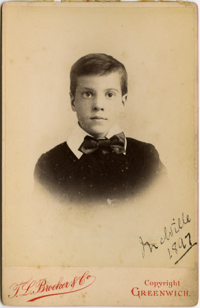 Cabinet card
