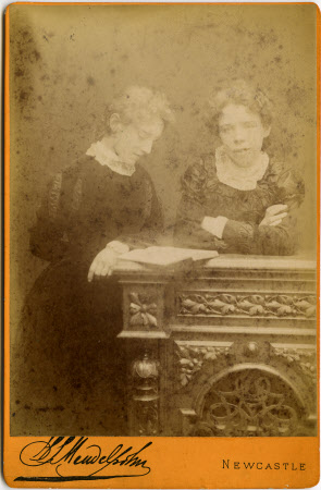 Cabinet card