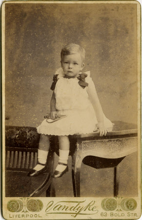 Cabinet card
