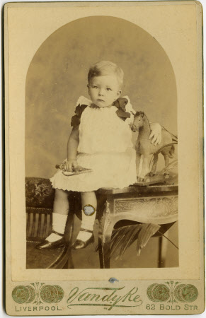Cabinet card