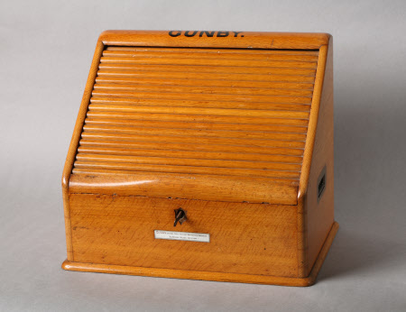 Stationery box