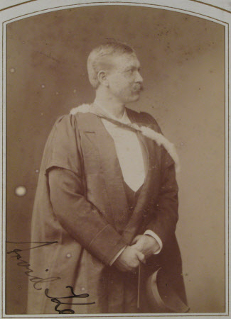 Cabinet card