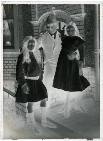 Monochrome negative