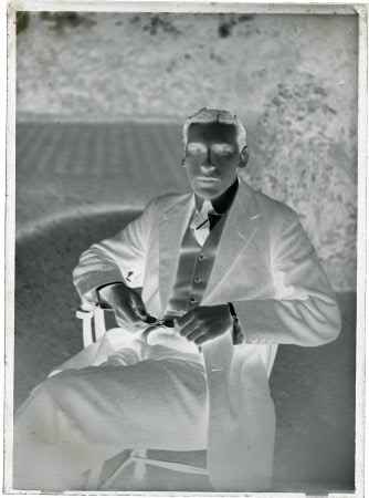 Monochrome negative