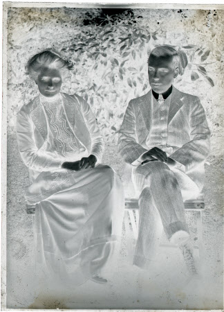 Monochrome negative