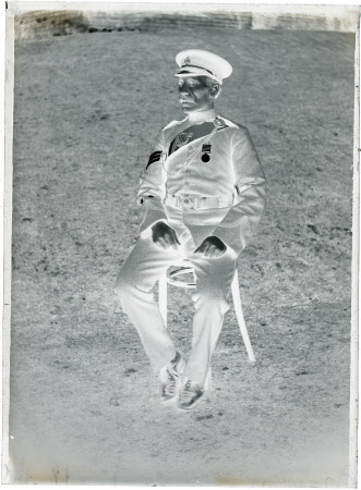 Monochrome negative
