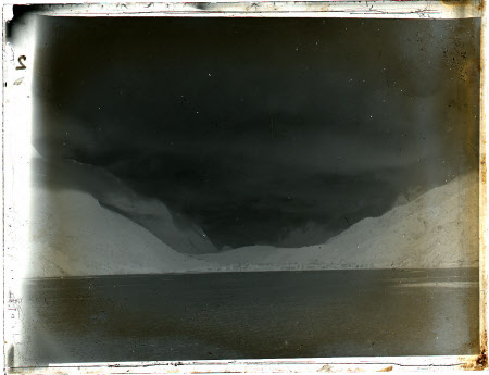 Monochrome negative