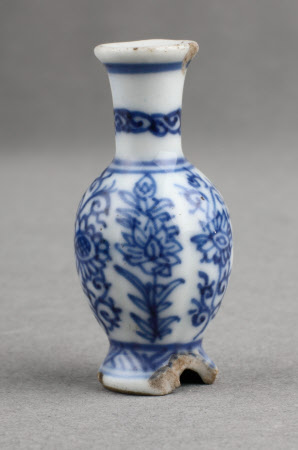 Miniature vase