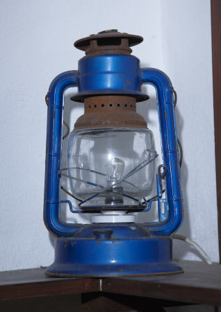 Hurricane lamp