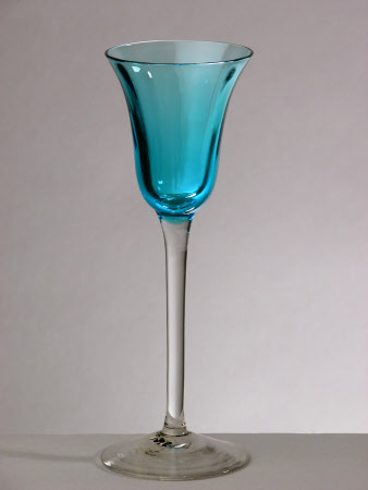 Liqueur glass