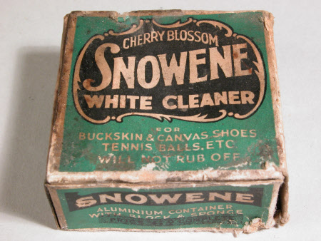 Shoe cleaner