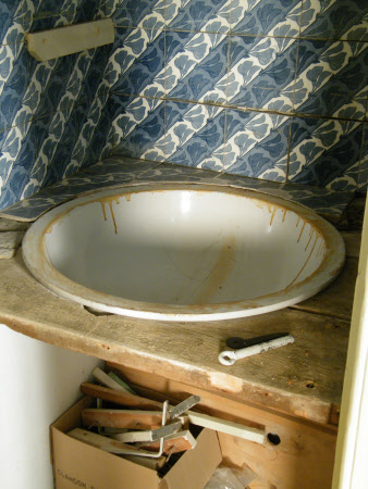 Washbasin