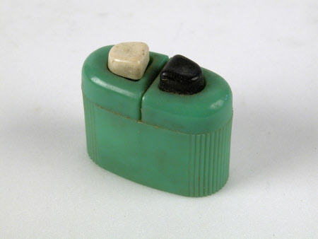 Cruet set
