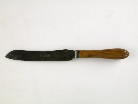 Bread knife