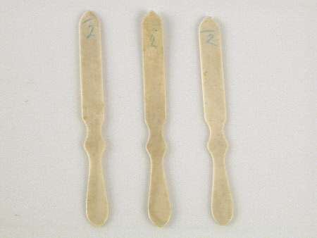 Butter knife