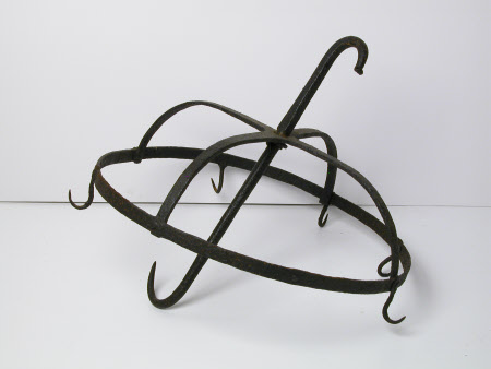 Game hanger