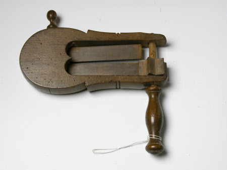 Bird scarer