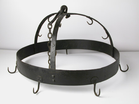 Game hanger