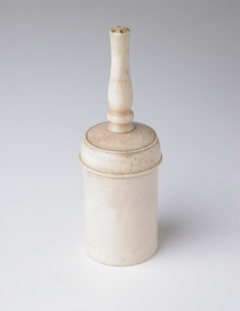 Powder shaker