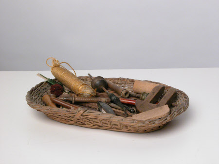 Tray