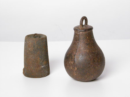 Loom weight