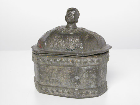 Tobacco box
