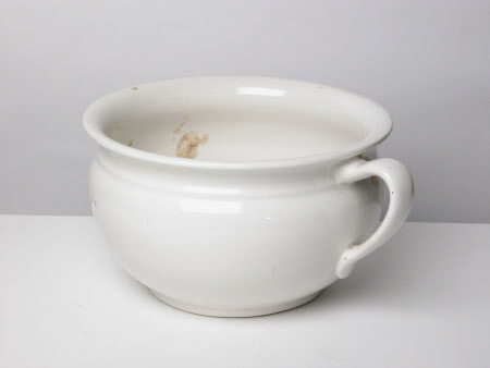 Chamber pot