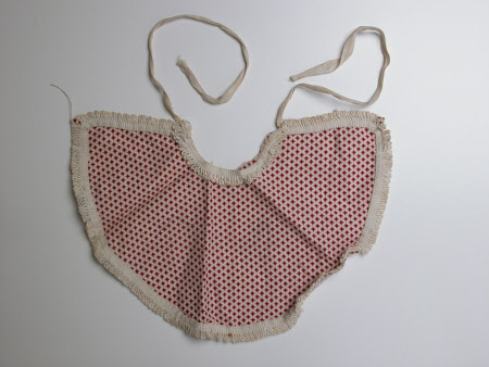 Doll's cape