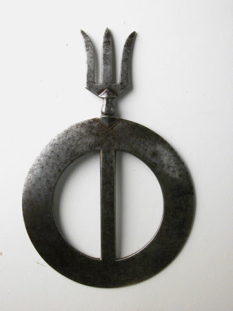 Helmet crest