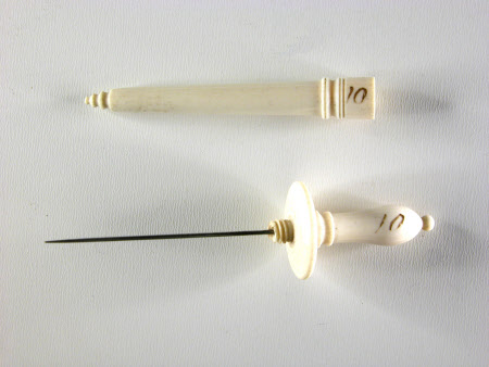 Pin case