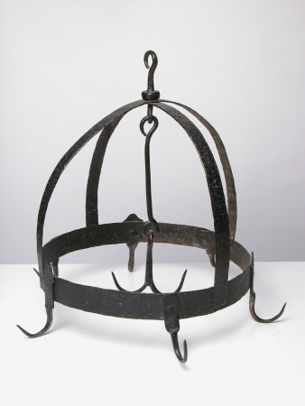 Game hanger
