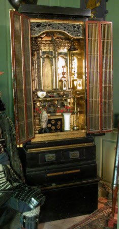 Shrine cabinet
