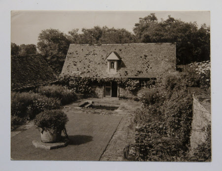 Well Court