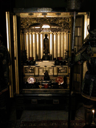 Shrine cabinet